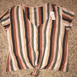 American Eagle stripped tie front top